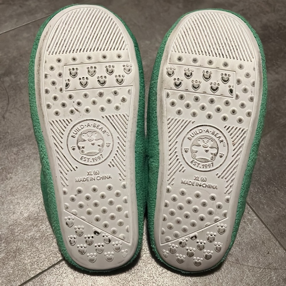 Build-A-Bear Slippers - Picture 6 of 8